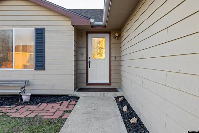 $494,500 | 5401 Tonkawa Trail, Bar Nunn, WY 82601