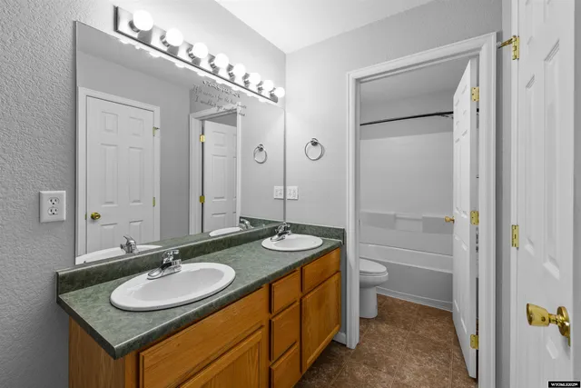 $494,500 | 5401 Tonkawa Trail, Bar Nunn, WY 82601