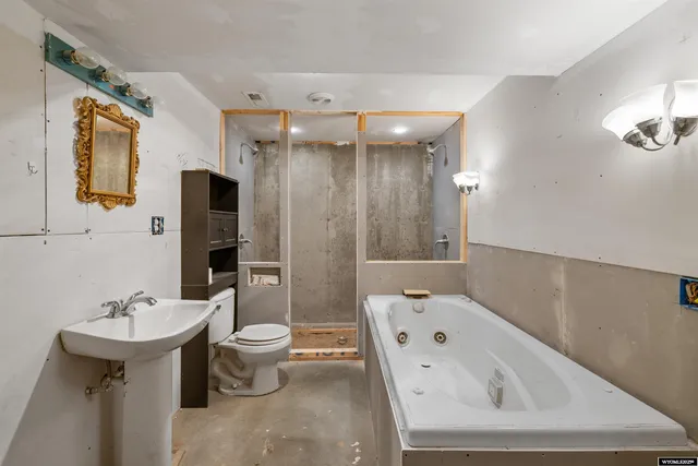 $494,500 | 5401 Tonkawa Trail, Bar Nunn, WY 82601