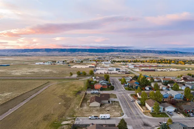 $494,500 | 5401 Tonkawa Trail, Bar Nunn, WY 82601