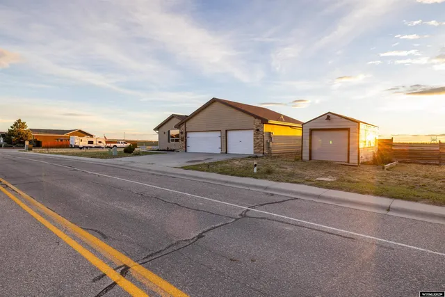 $494,500 | 5401 Tonkawa Trail, Bar Nunn, WY 82601