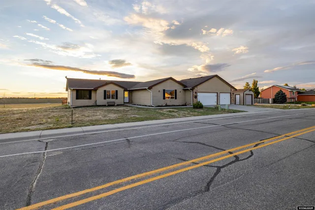 $494,500 | 5401 Tonkawa Trail, Bar Nunn, WY 82601