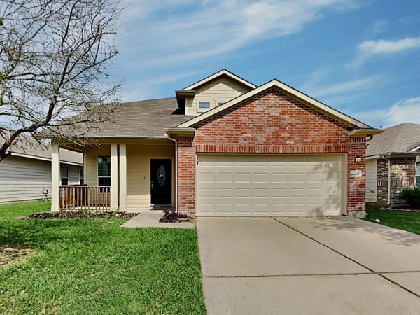 $2,305 | 19002 Bressingham Drive, Tomball, TX 77375