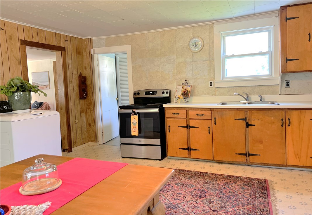 9 Mile Point Road Perinton, NY 14450 - Photo 15 of 29 Gallery Image 15