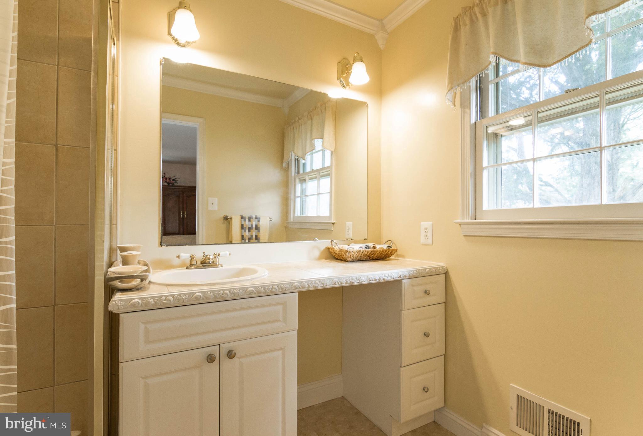 3835 Maple Hill Road Fairfax, VA 22033 - Photo 3 of 20 Bath (Master)