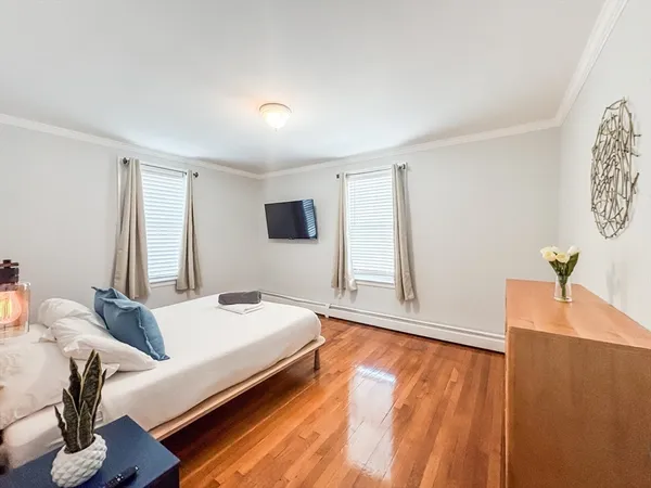$5,500 | 65-67 St James Circle, Unit 2, Newton, MA 02458