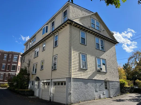 $5,500 | 65-67 St James Circle, Unit 2, Newton, MA 02458