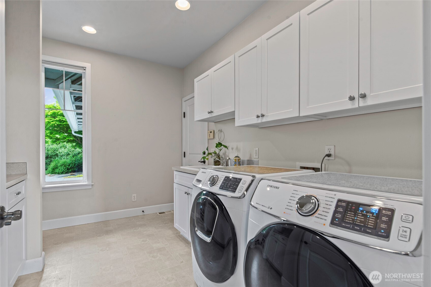 9306 Milburn Loop Southeast Olympia, WA 98513 - Photo 26 of 33