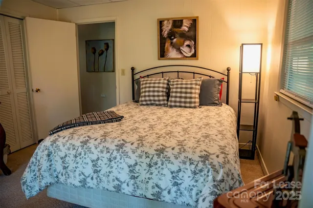 $2,250 | 1967 McKinney Mine Road, Spruce Pine, NC 28777