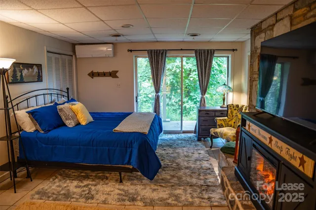 $2,250 | 1967 McKinney Mine Road, Spruce Pine, NC 28777