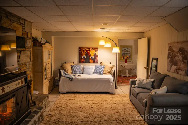 $2,250 | 1967 McKinney Mine Road, Spruce Pine, NC 28777