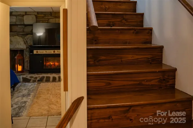 $2,250 | 1967 McKinney Mine Road, Spruce Pine, NC 28777