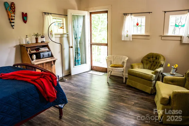 $2,250 | 1967 McKinney Mine Road, Spruce Pine, NC 28777