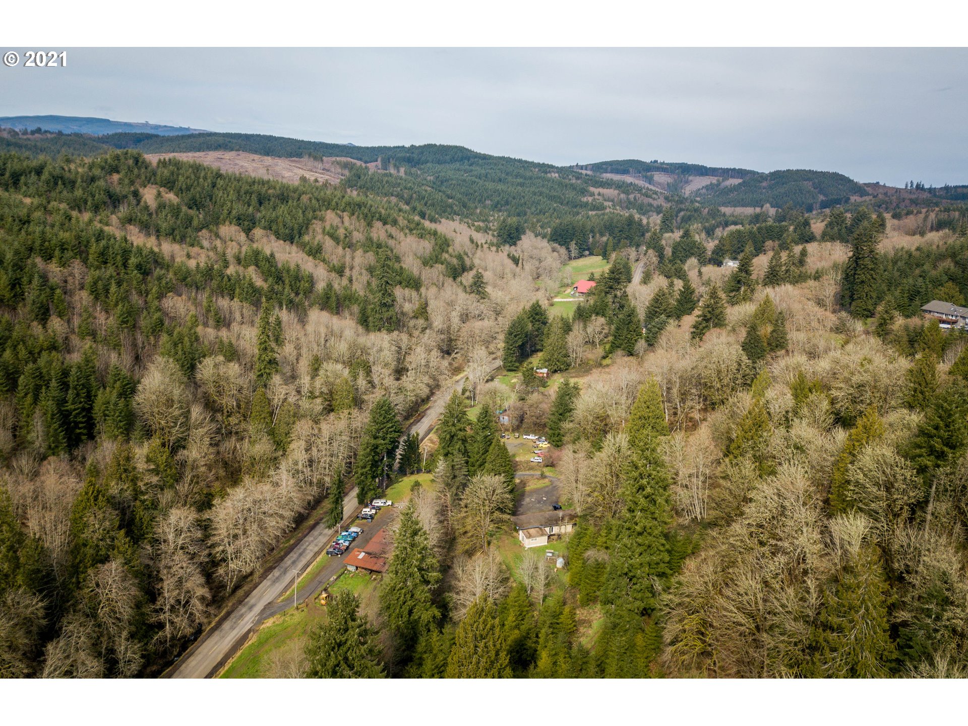 808 Clark Creek Road, Unit B Longview, WA 98632 - Photo 19 of 21 Gallery Image 19