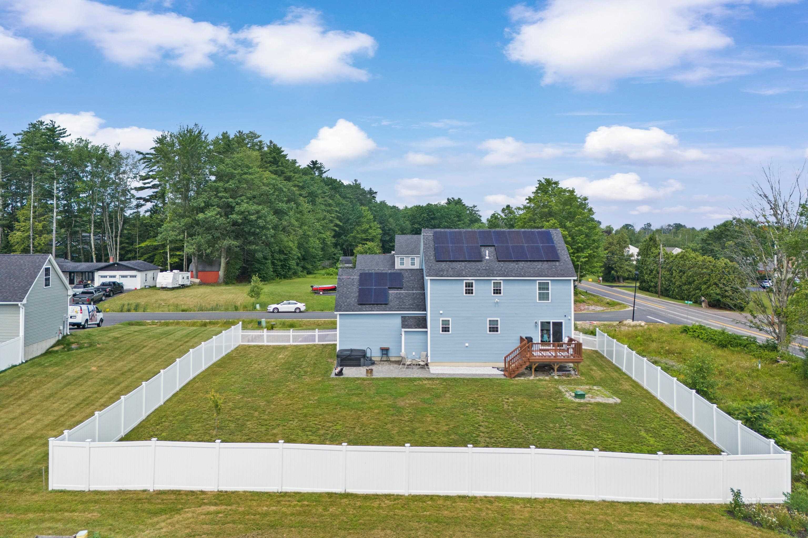 6 Ida Circle Rochester, NH 03868 - Photo 7 of 60