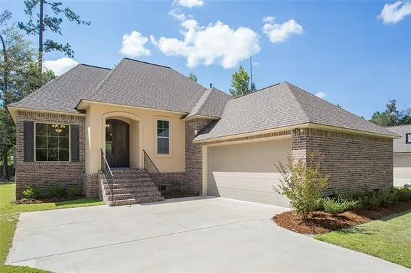 $440,000 | 622 Lakewood Northshore Drive, Covington, LA 70433