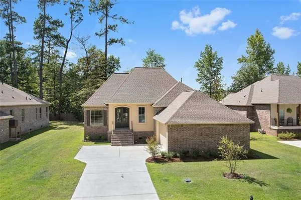 $440,000 | 622 Lakewood Northshore Drive, Covington, LA 70433