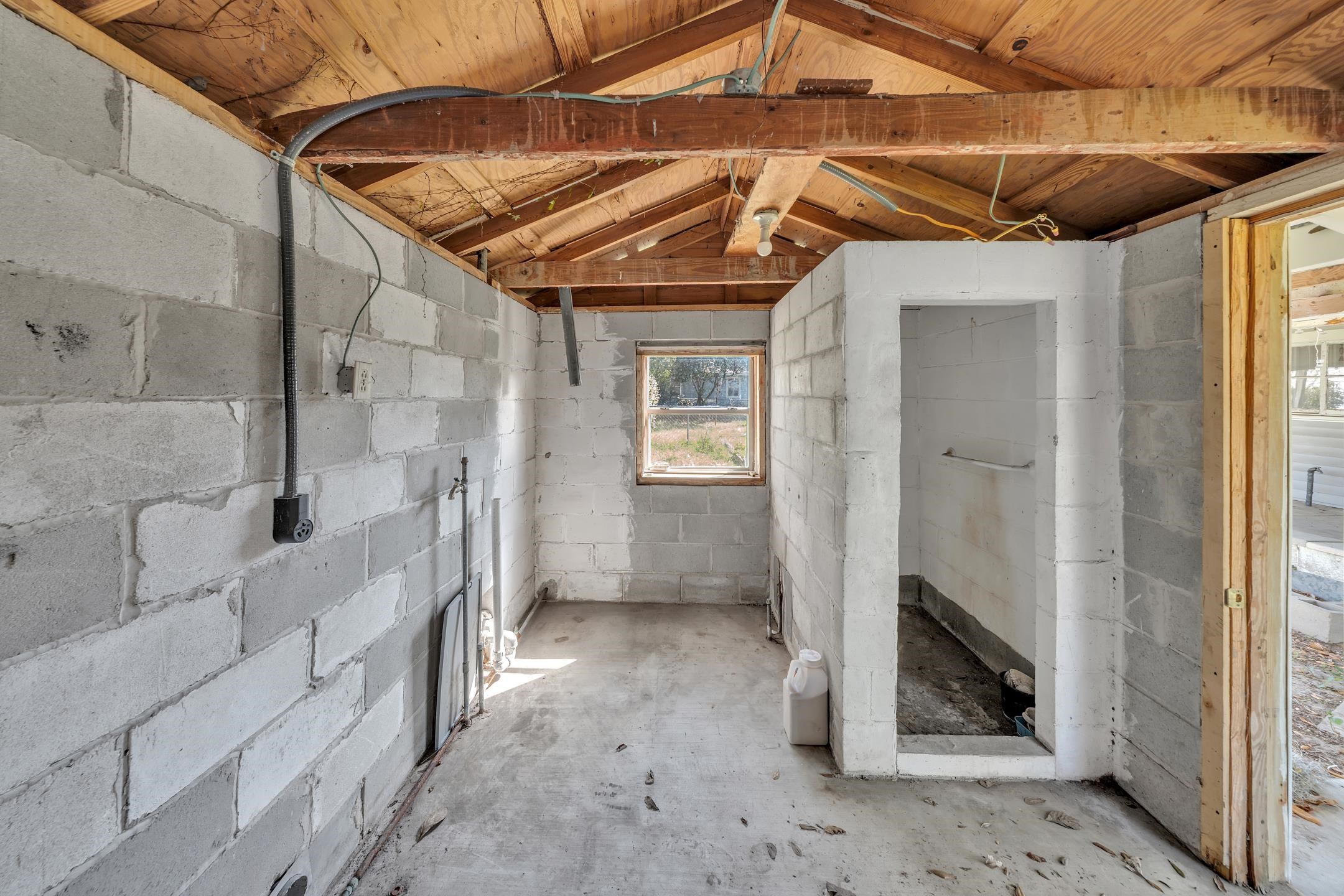 641 Southwest Horry Avenue Madison, FL 32340 - Photo 12 of 38