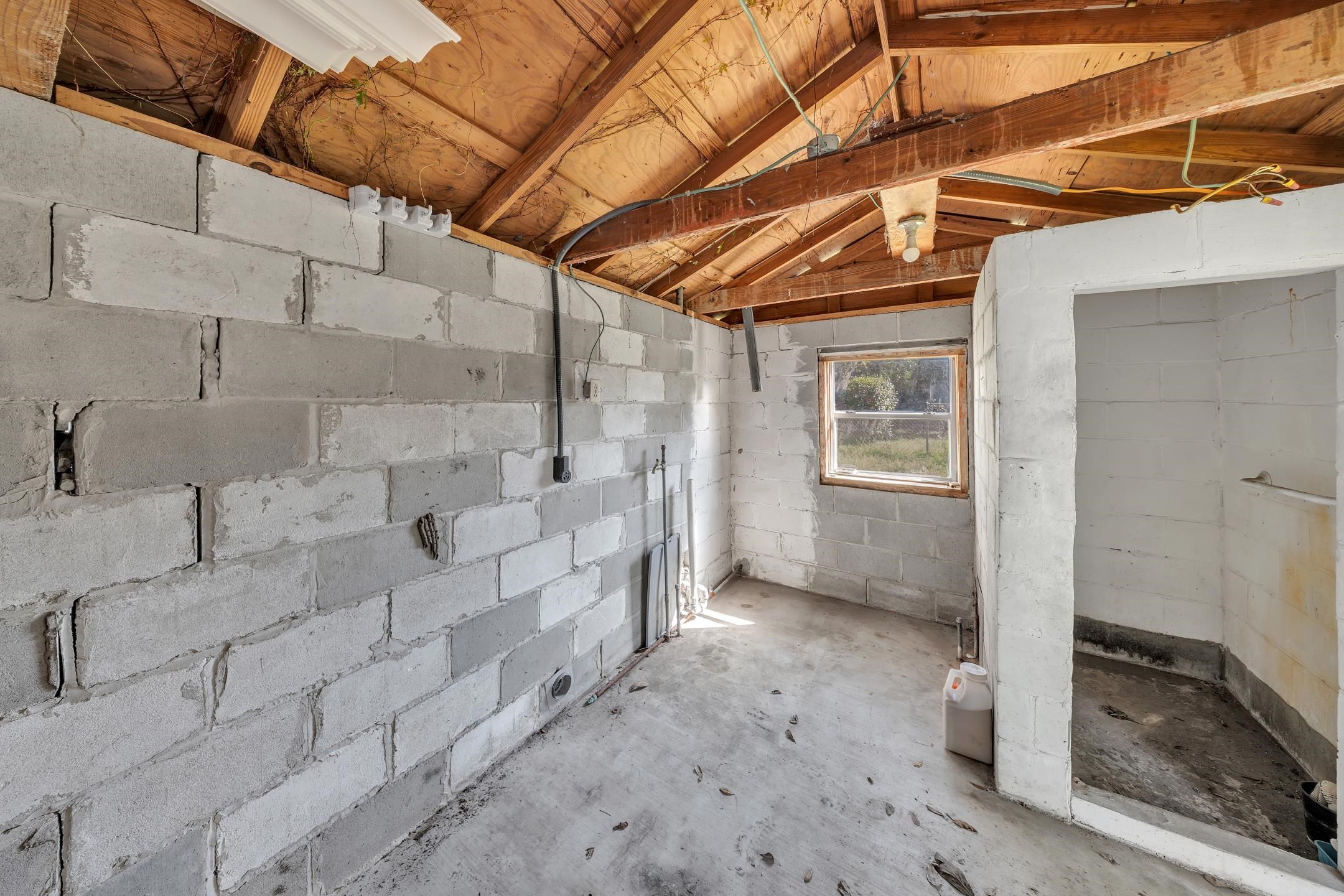 641 Southwest Horry Avenue Madison, FL 32340 - Photo 13 of 38