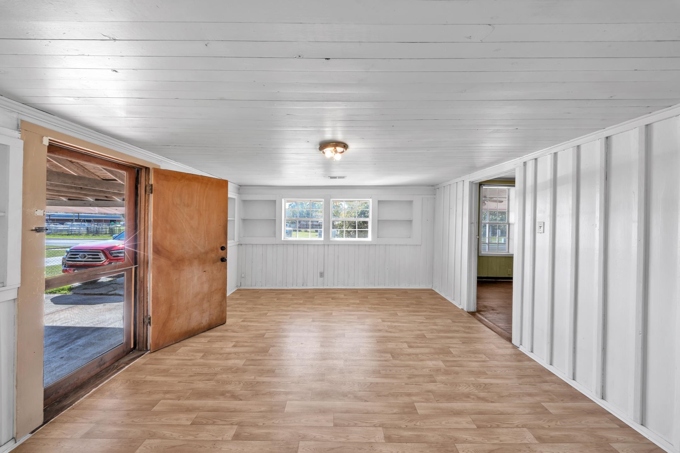 641 Southwest Horry Avenue Madison, FL 32340 - Photo 16 of 38