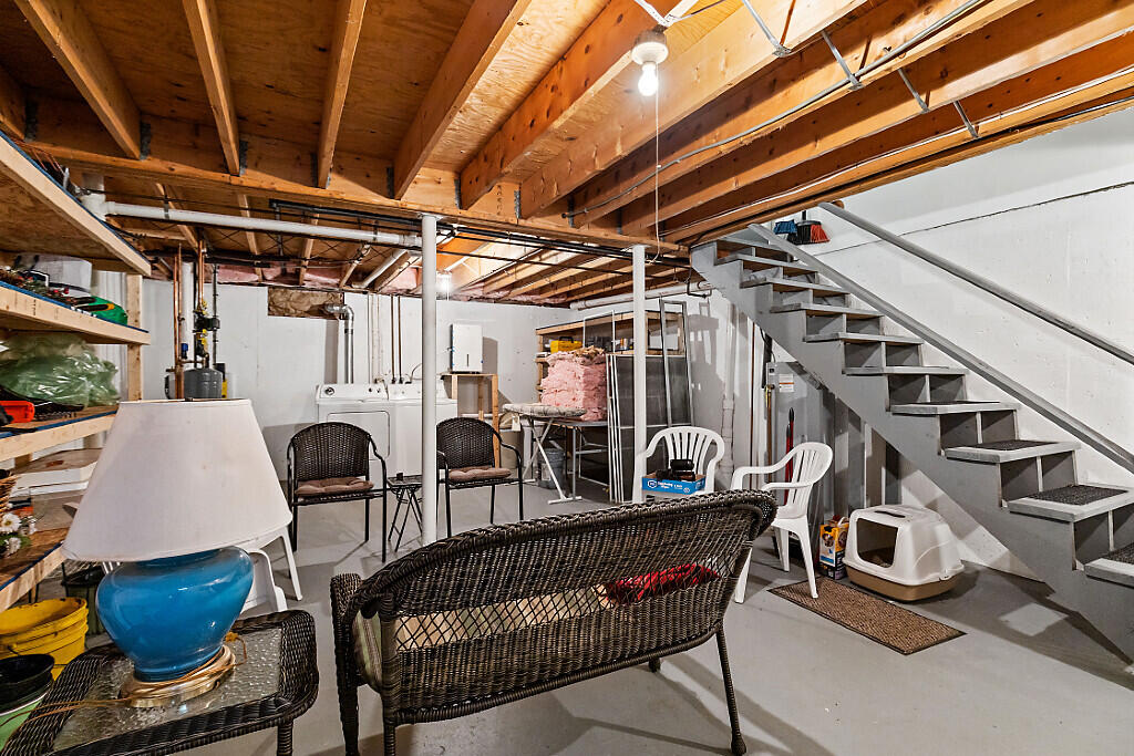 83 Middle Street, Unit 4 Hallowell, ME 04347 - Photo 36 of 47 20_BP5A3594_DxO_mls