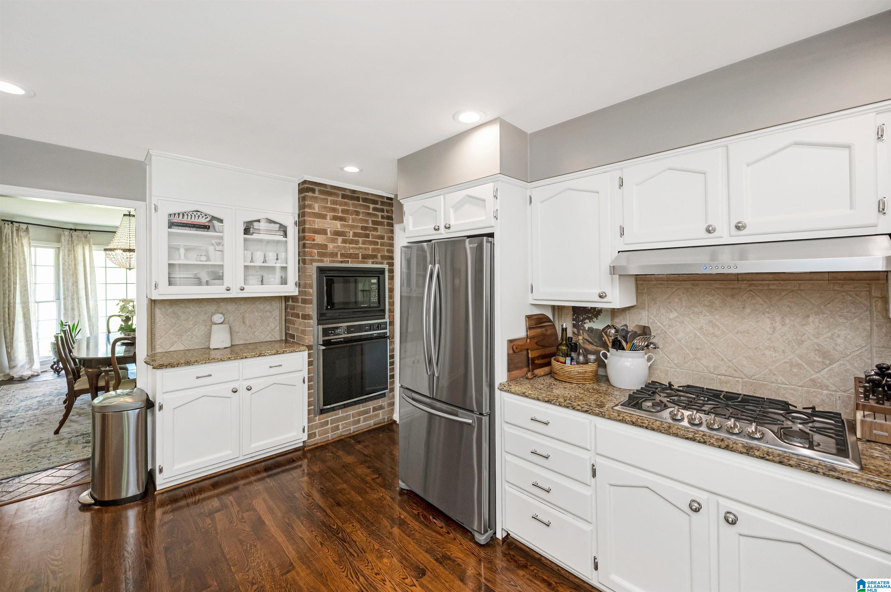2929 Ryecroft Road Birmingham, AL 35223 - Photo 8 of 40