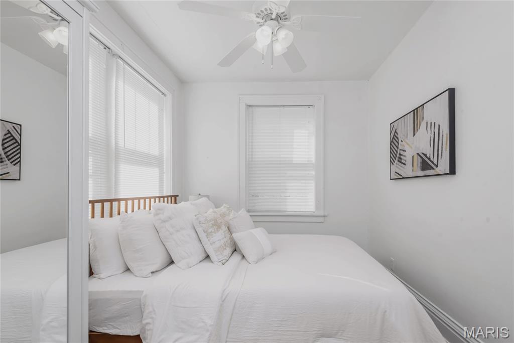 738 Demun St. Louis, MO 63105 - Photo 13 of 15