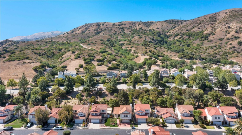 19715 Eagle Ridge Lane Porter Ranch, CA 91326 - Photo 42 of 44