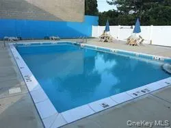 $415,000 | 570 Broadway, Unit B23, Lynbrook, NY 11563