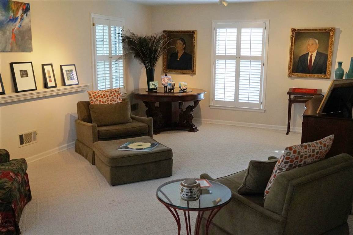 1208 Northampton Road Anderson, SC 29621 - Photo 3 of 26