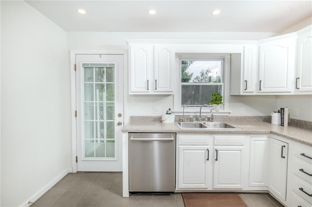 330 Chestnut Street Indiana, PA 15701 - Photo 13 of 41 Gallery Image 13