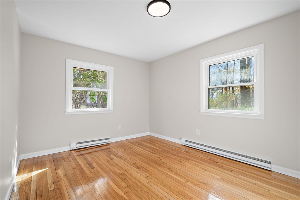 53 Little Turnpike Road Shirley, MA 01464 - Photo 18 of 32