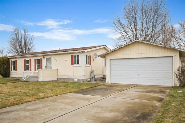 $325,000 | 5012 North Kari Road, Otis Orchards, WA 99027