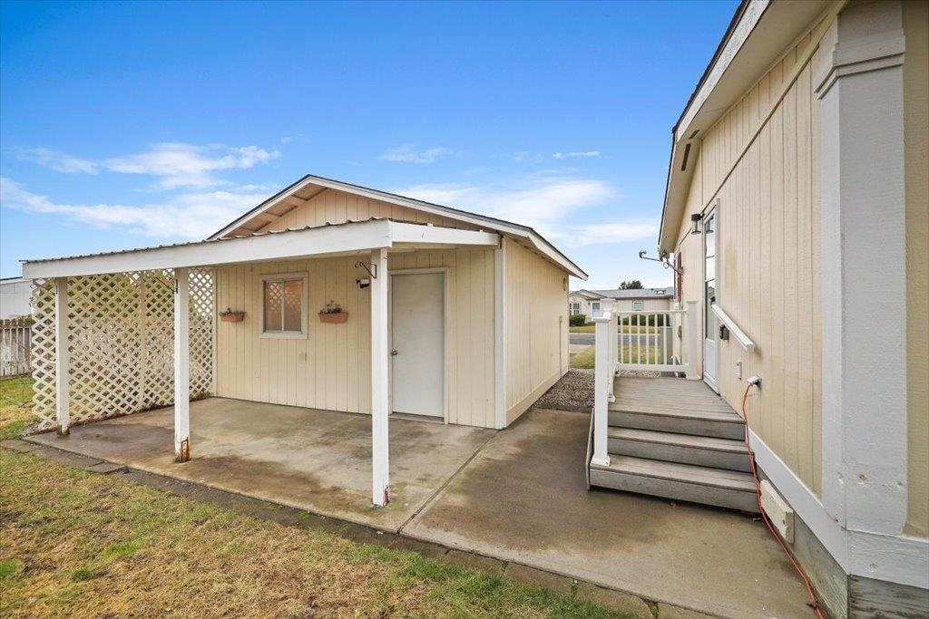 5012 North Kari Road Otis Orchards, WA 99027 - Photo 26 of 30