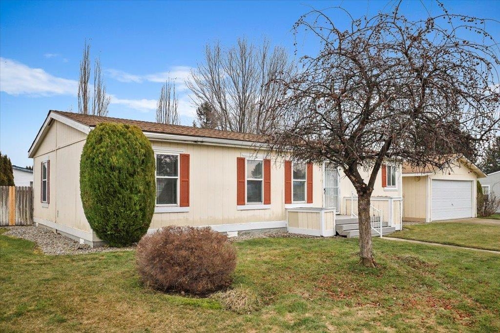 5012 North Kari Road Otis Orchards, WA 99027 - Photo 3 of 30