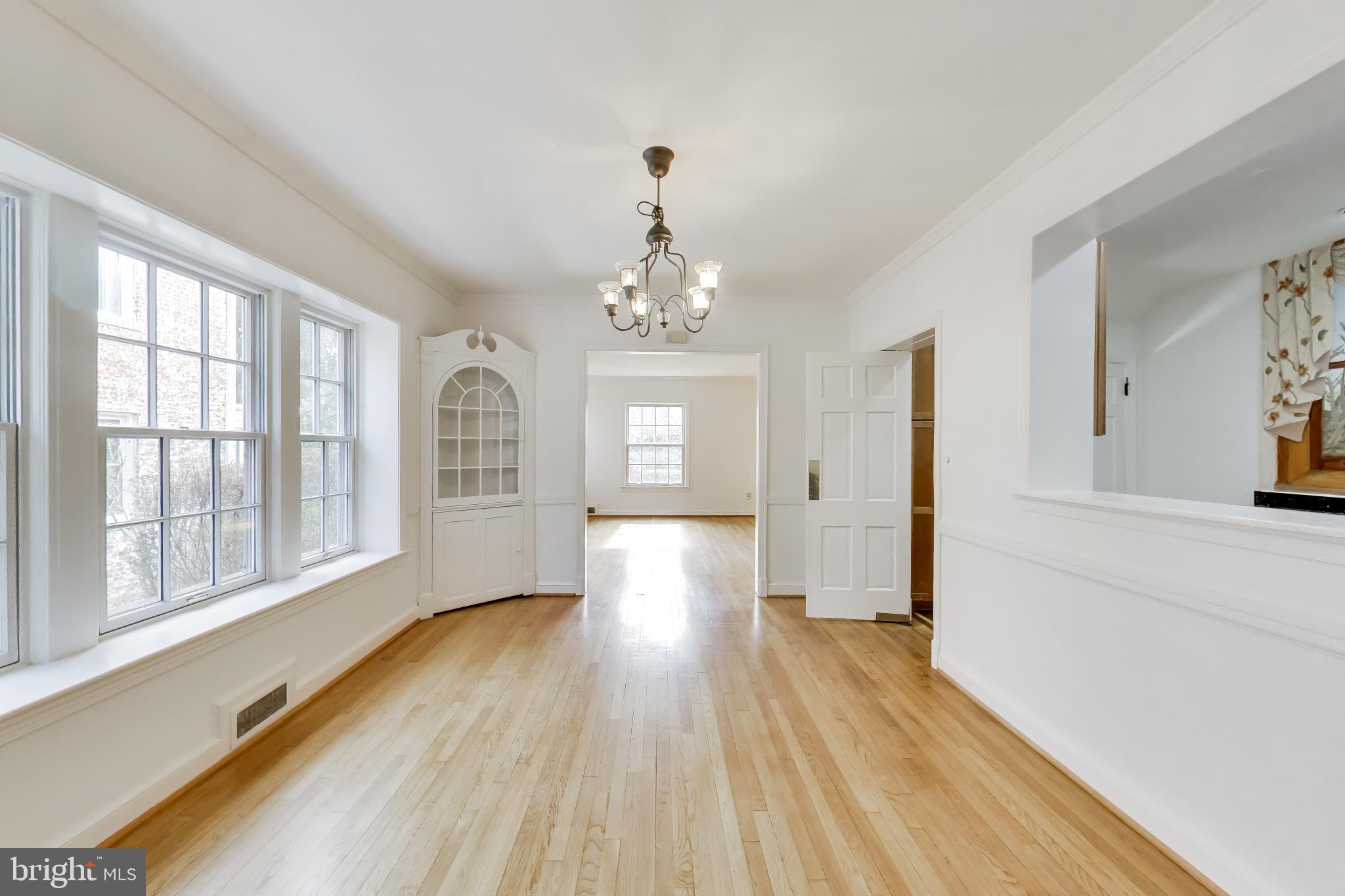 5138 Nebraska Avenue Northwest Washington, DC 20008 - Photo 10 of 39