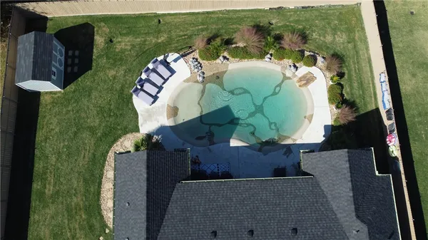 $585,900 | 10116 T Bury Lane, Waco, TX 76708