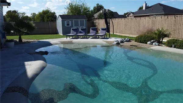 $585,900 | 10116 T Bury Lane, Waco, TX 76708