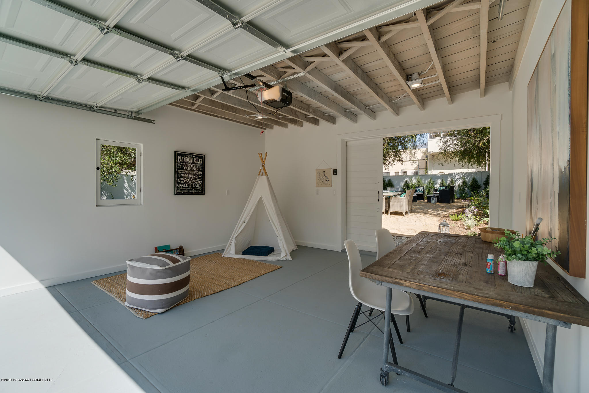 1877 Galbreth Road Pasadena, CA 91104 - Photo 45 of 53 DSC09750