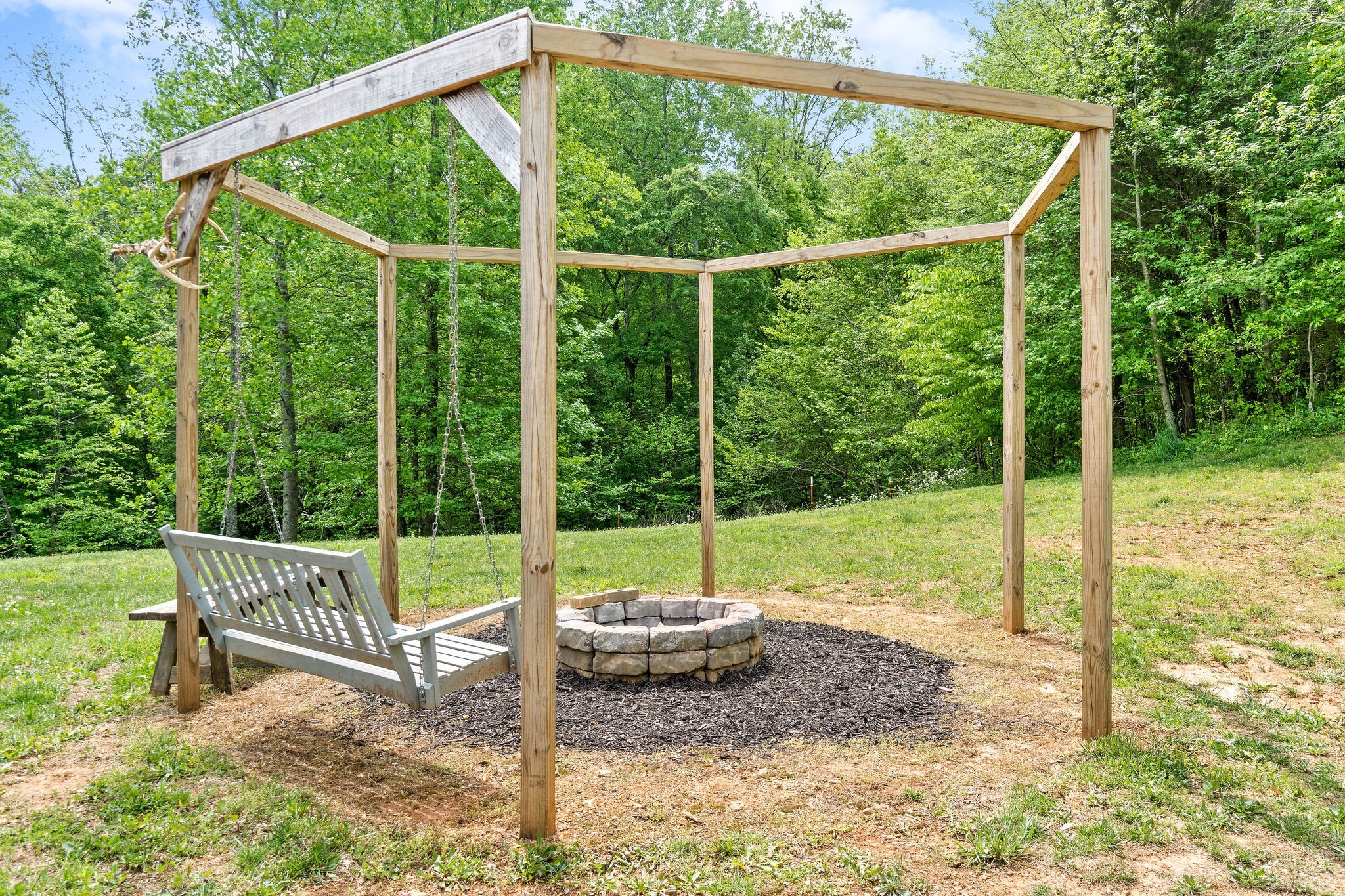 2458 Carroll Road Palmyra, TN 37142 - Photo 30 of 35 a view of a deck with a backyard