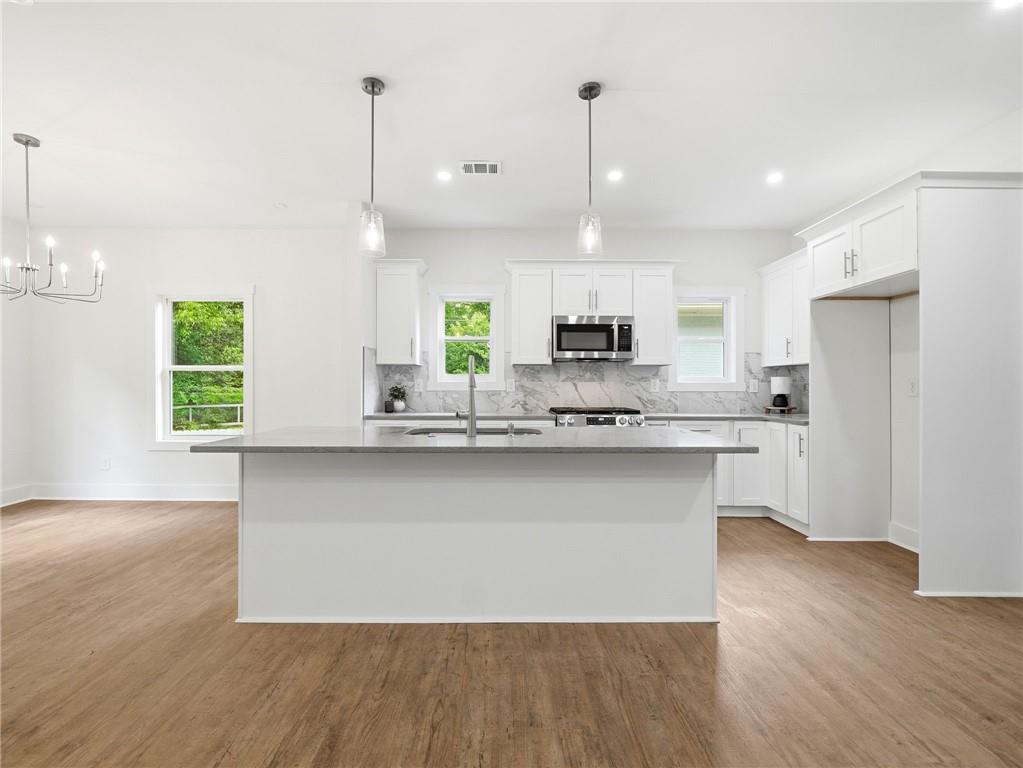 2186 Freydale Road Marietta, GA 30067 - Photo 11 of 57