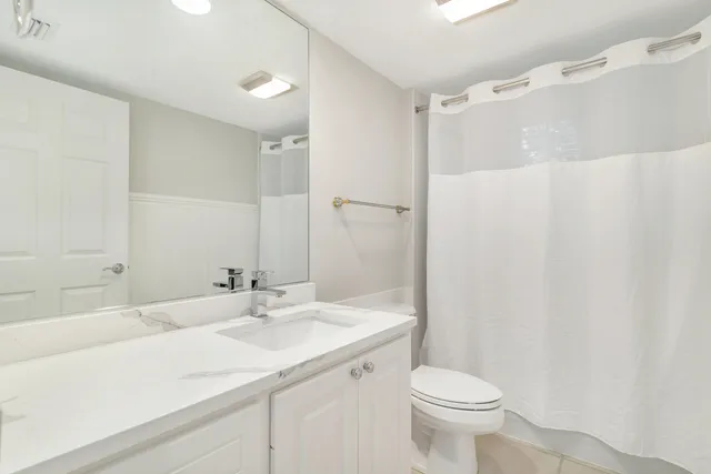 $9,000 | 130 Poinciana Drive, Jupiter, FL 33458