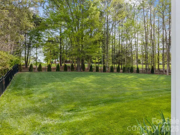 $649,900 | 10436 Ambercrest Court, Huntersville, NC 28078