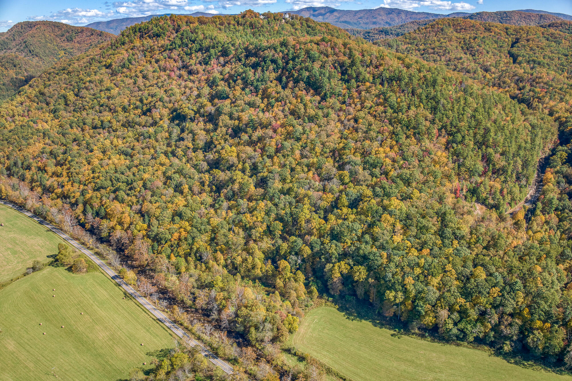 Tbd Sunset Ridge, Unit 14 Butler, TN 37640 - Photo 4 of 22 L14_DJI_0855-7-7