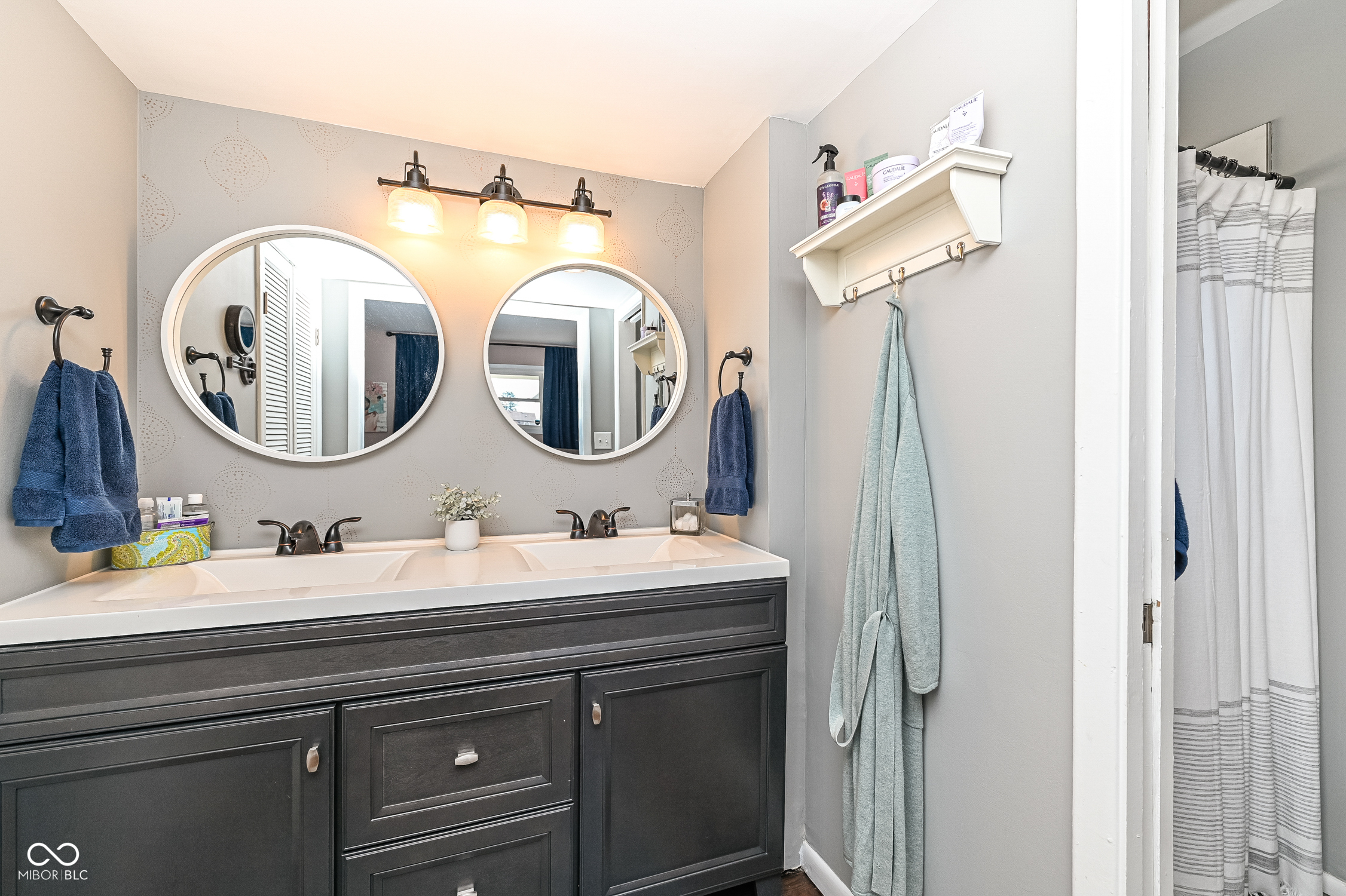 2351 North Raceway Road Indianapolis, IN 46234 - Photo 16 of 27