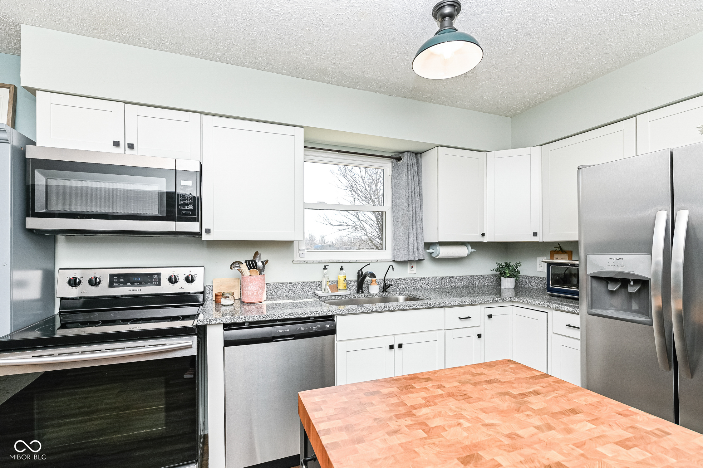 2351 North Raceway Road Indianapolis, IN 46234 - Photo 8 of 27