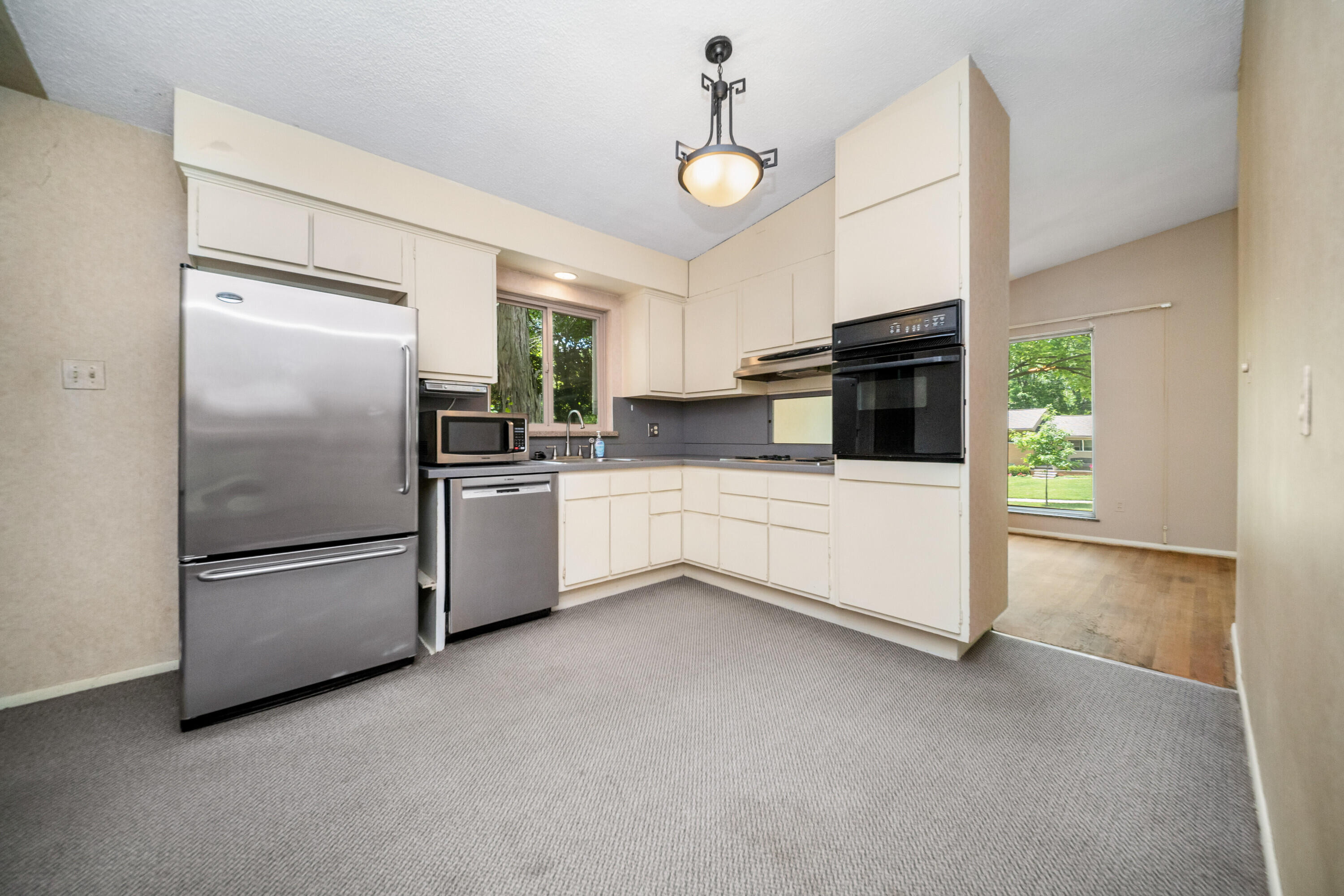 2125 Needham Road Ann Arbor, MI 48104 - Photo 18 of 48 021_9