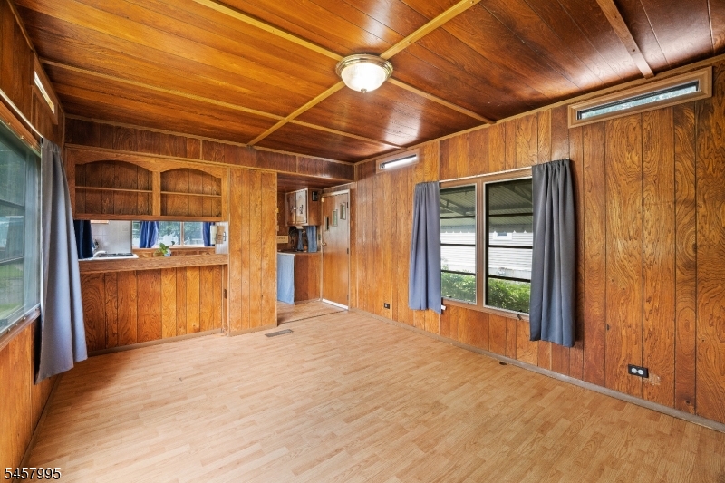 3 Carol Road Monmouth Junction, NJ 08852 - Photo 8 of 19 Gallery Image 8