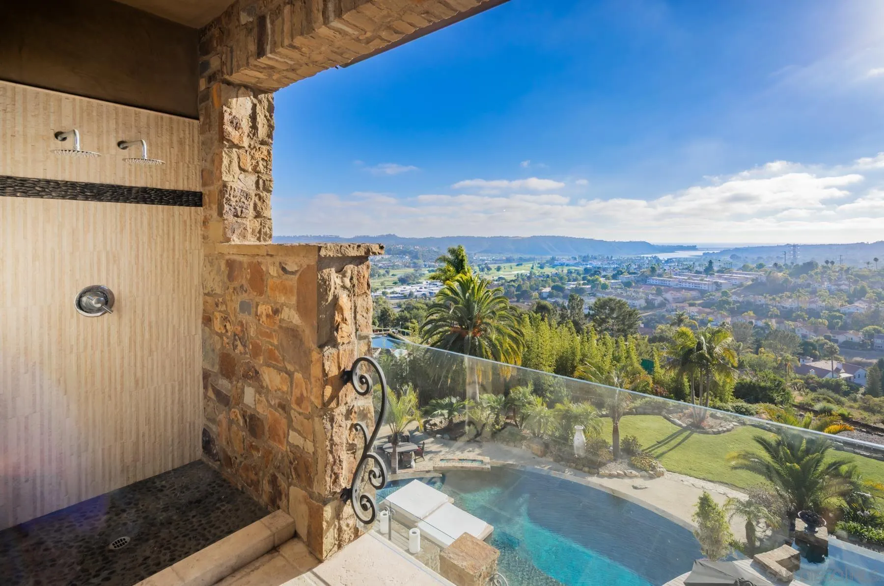 2647 Marmol Court Carlsbad, CA 92009 - Photo 19 of 35 a view of a bathroom with a sink