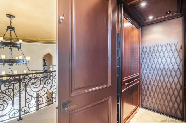 $8,800,000 | 2647 Marmol Court, Carlsbad, CA 92009